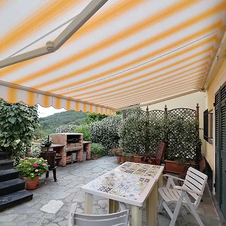 La Casa Di Flavia Tatil Evi