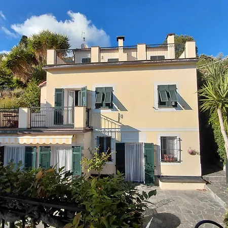La Casa Di Flavia Feriehus San Bernardo (Genoa)